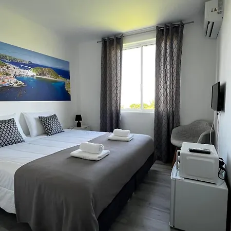 Ln 3* Horta (Azores)